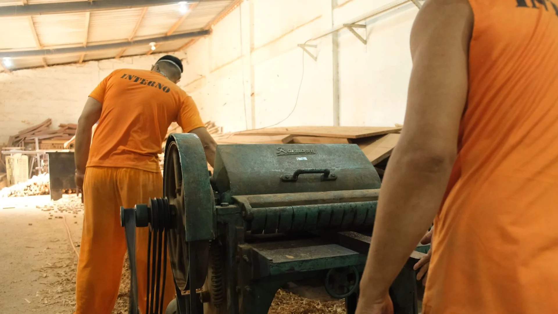 VÍDEO: São João do MA terá 20 mil matracas feitas por internos