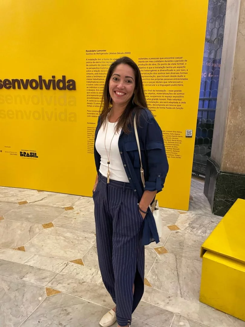 Maranhense lança obra sobre fábricas de tecidos na Bienal do Livro