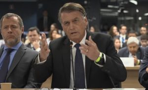 Ex-presidente começa a depor no Supremo Tribunal Federal