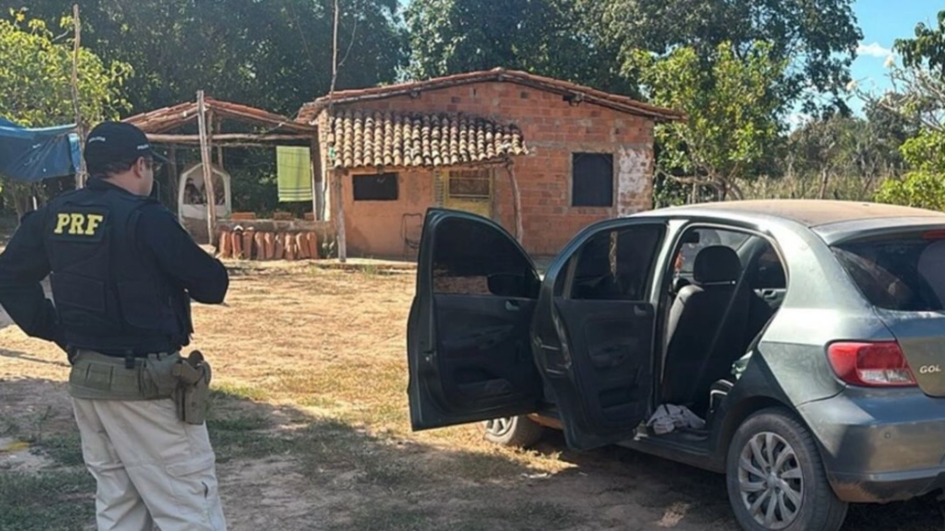Suspeito de matar delegado foge após perseguição