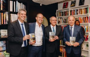 Ricardo Cappelli lança livro sobre os bastidores do 8 de Janeiro