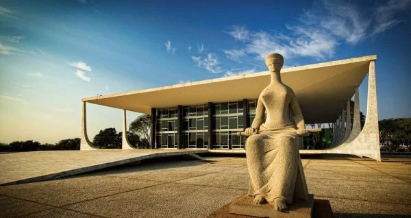 STF agenda interrogatórios de réus do núcleo militar