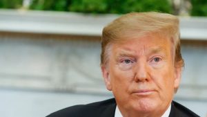 Trump oficializa tarifa de 50% sobre produtos do Brasil