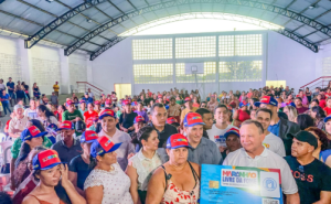 VÍDEO: Famílias de Tutóia recebem cartões do programa “Maranhão Livre da Fome”