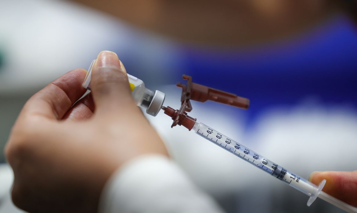 Mudança na vacinação contra a meningite passa a valer a partir de hoje