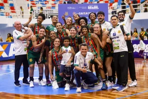Sampaio mira quarto título no basquete feminino