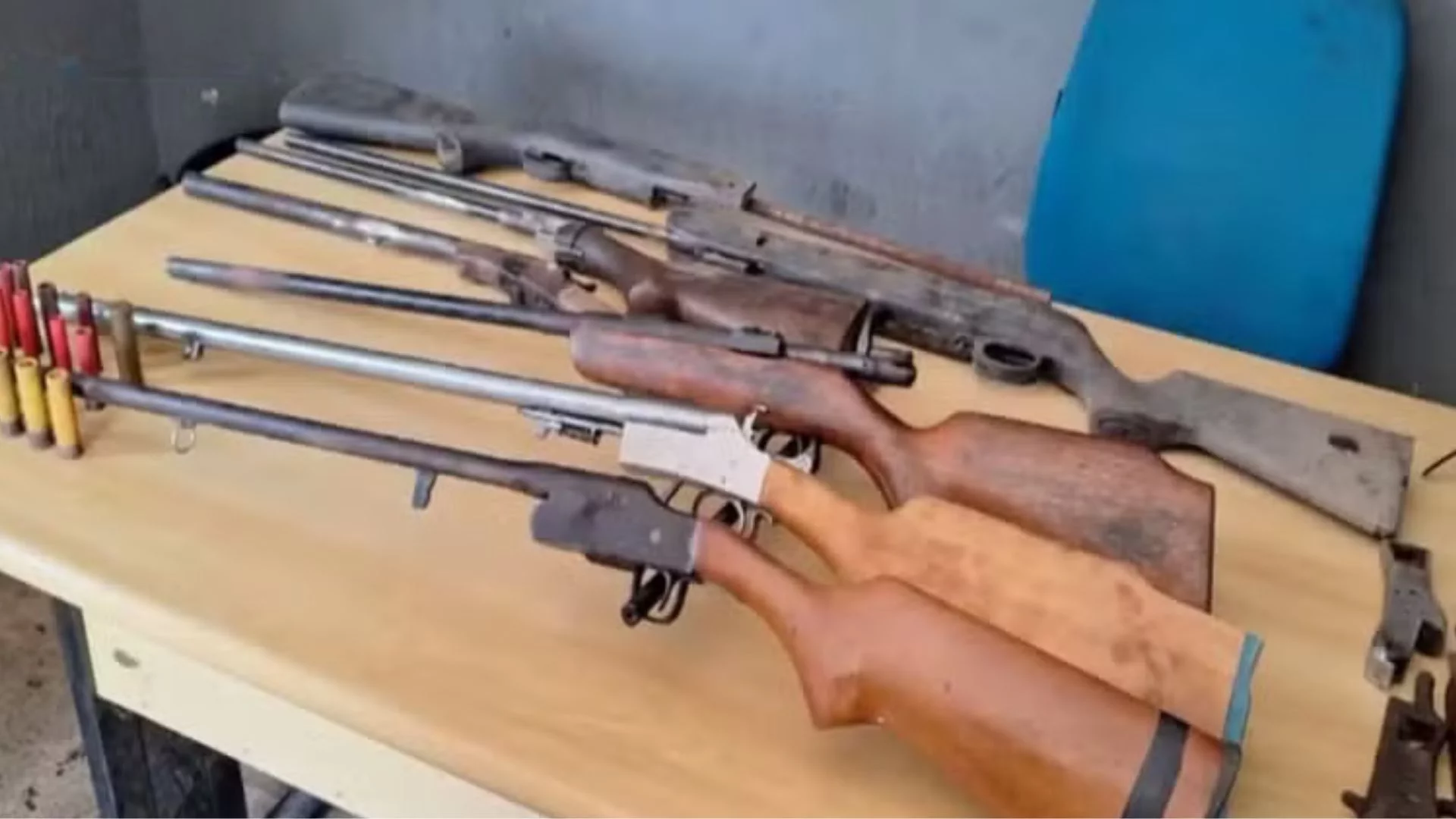 VÍDEO: Armas apreendidas em fábrica clandestina