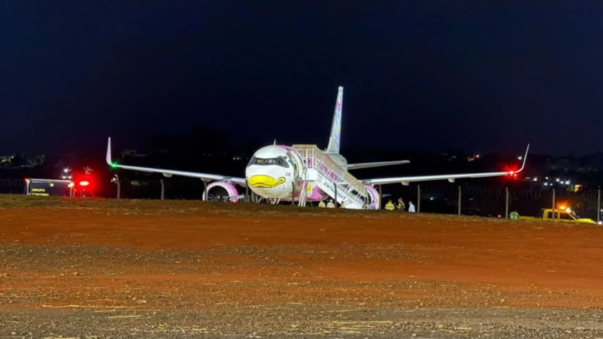Avião que saiu de SL faz pouso de emergência após suspeita de bomba