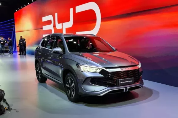 BYD quer expandir produção no Brasil
