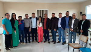 Secretária Fátima Araújo reúne com lideranças da Baixada Maranhense