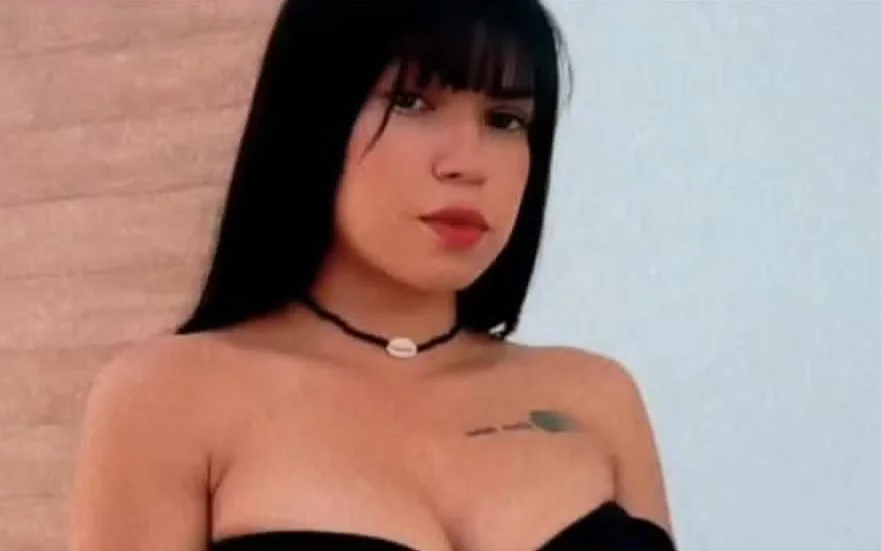 Jovem é assassinada a tiros em praça pública no Maranhão