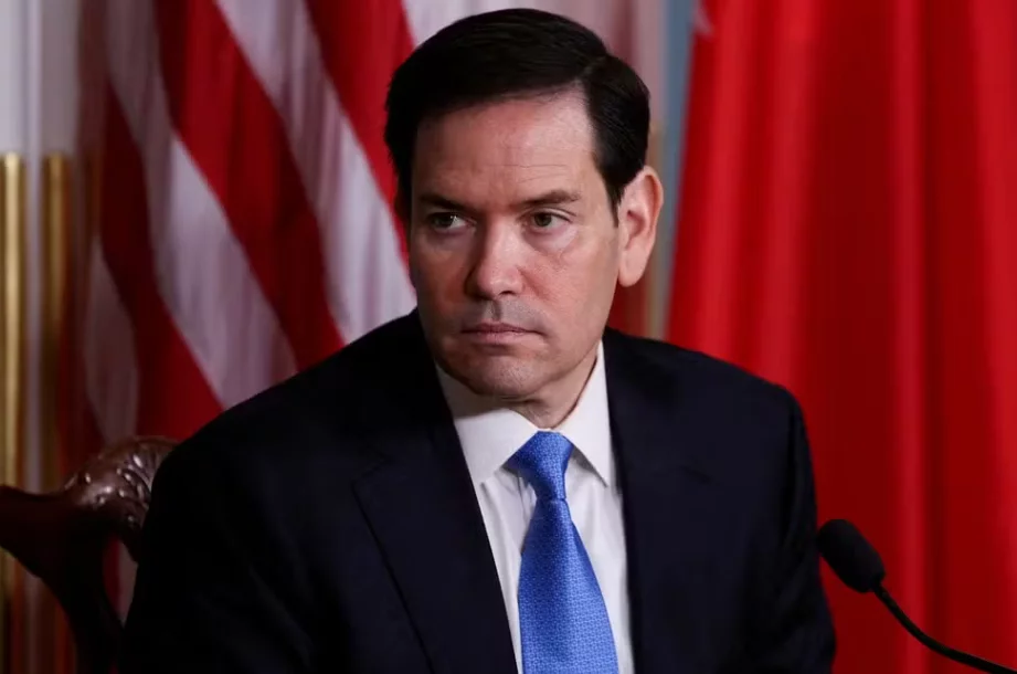 EUA revogam visto de secretário do Ministério da Saúde de Lula