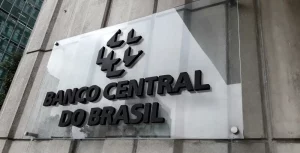 Banco Central quer regulamentar Pix parcelado até setembro