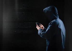 Dados vazados alimentam extorsões e fraudes no Brasil