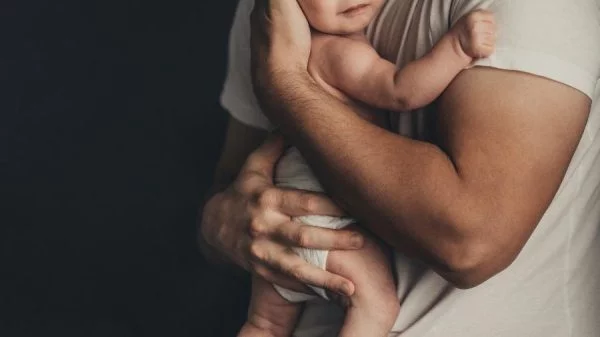 Licença-paternidade pode ser ampliada no Brasil