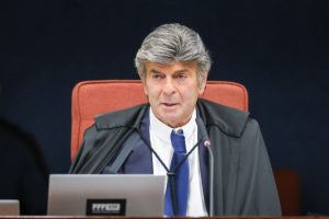 Ministro não segue o relator e vota para anular processo