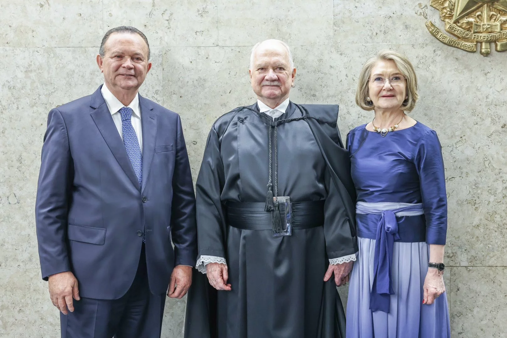 Carlos Brandão prestigia posse de Fachin como novo presidente do STF
