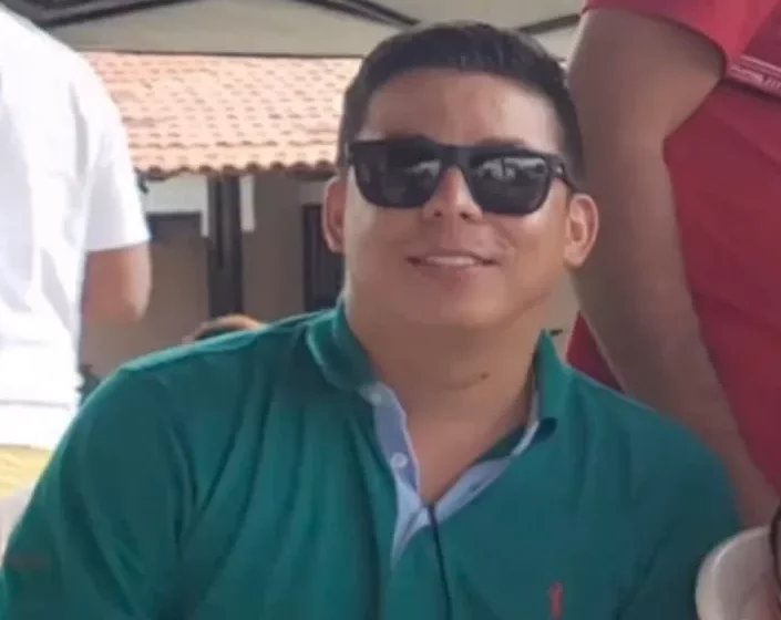 Capitão da PM foragido se entrega após ser flagrado com carro roubado