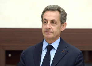 Ex-presidente francês é condenado