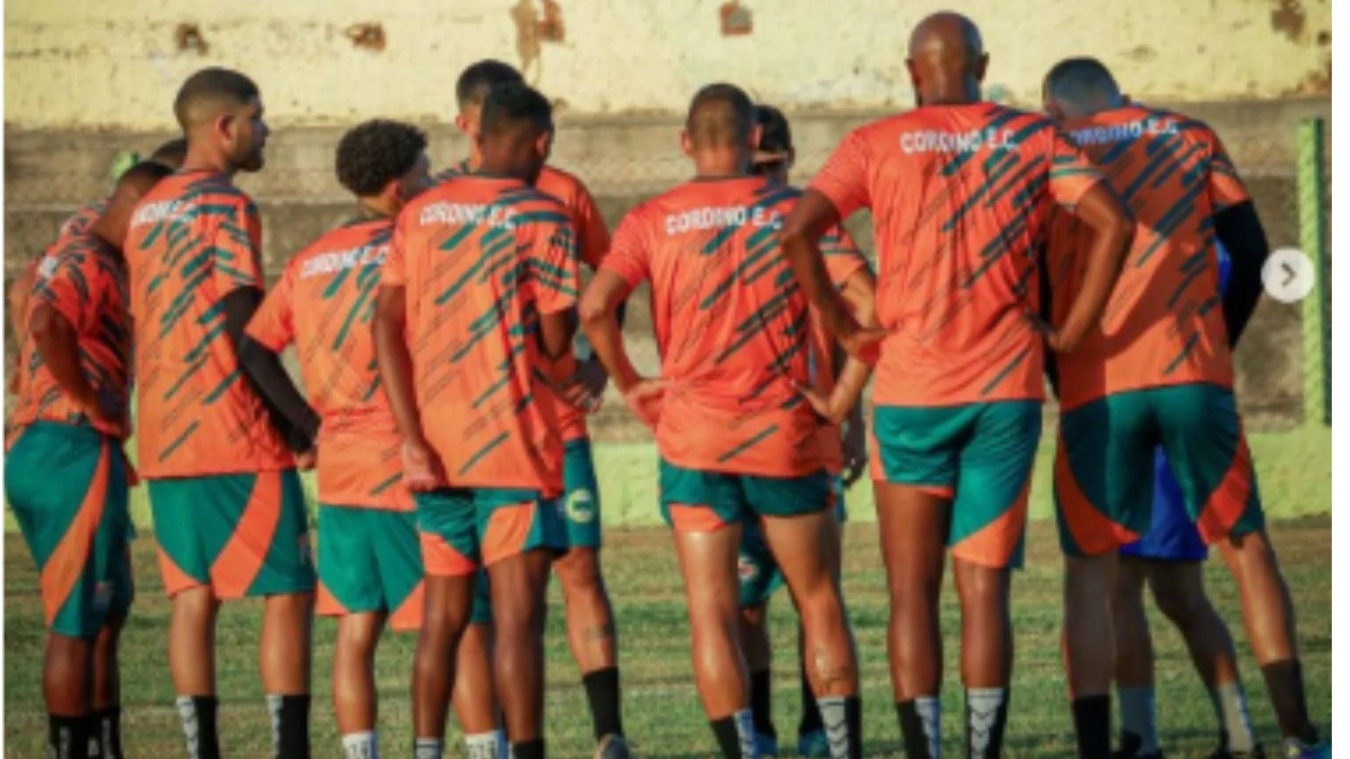 Cordino inicia preparação com atletas e treinador