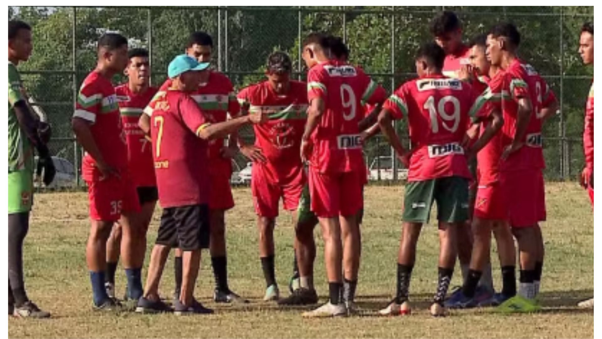 Expressinho intensifica preparação para disputa da segunda divisão