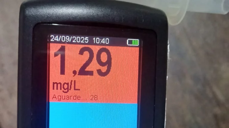 Motociclista é preso por dirigir embriagado na BR-010