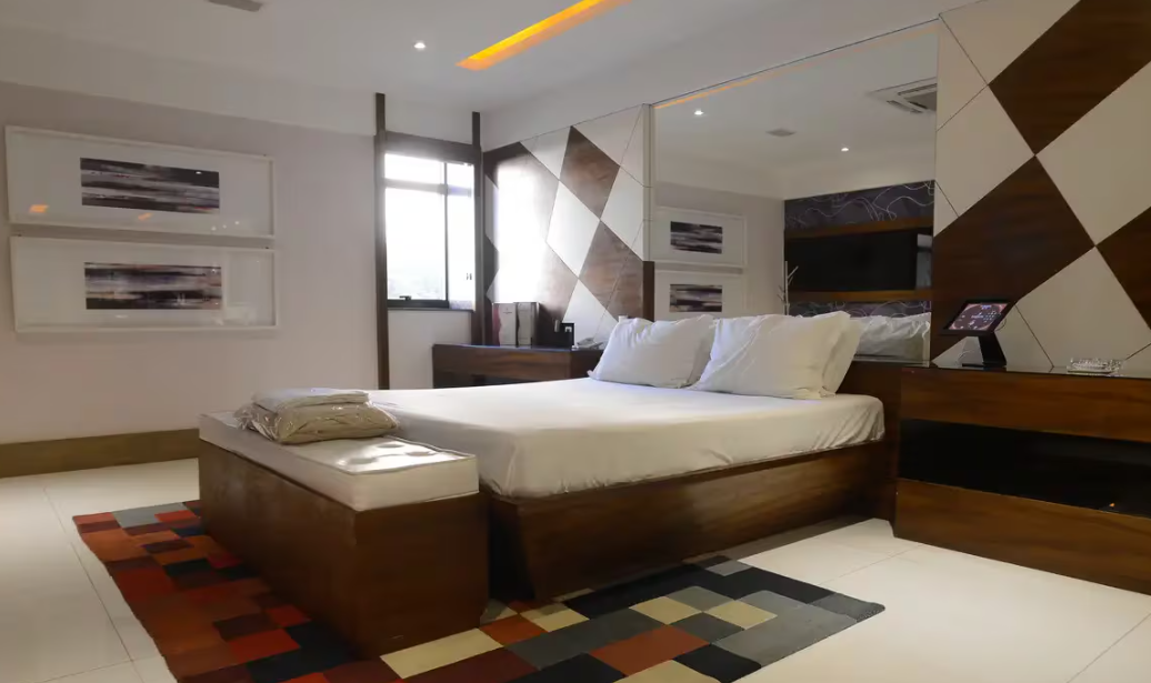 Turismo muda regras para check-in e check-out em hotéis