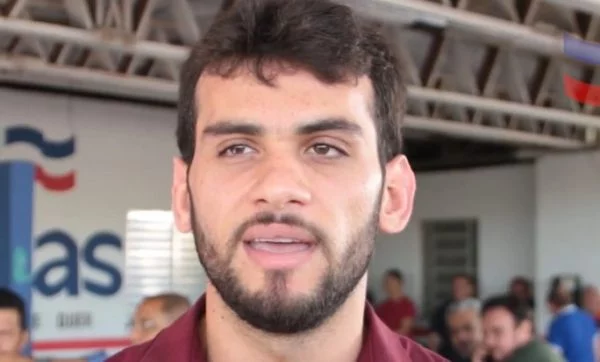 Prefeito de Caxias se pronuncia após operação