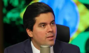 Ministro do Esporte entrega cargo esta semana