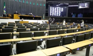 Projeto endurece regras para nomeações no setor público