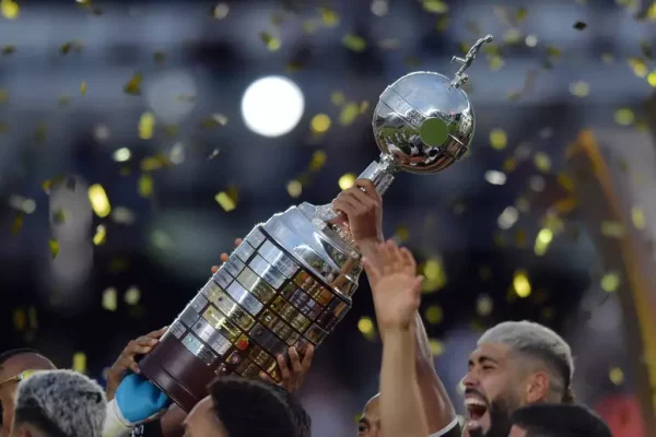 Brasil iguala Argentina em títulos da Libertadores