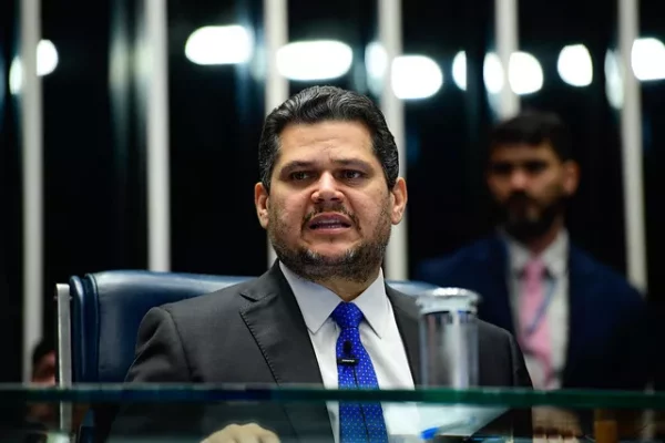 PL da Dosimetria emperra por crise política