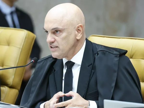 STF tem dois votos por condenação de réus da desinformação