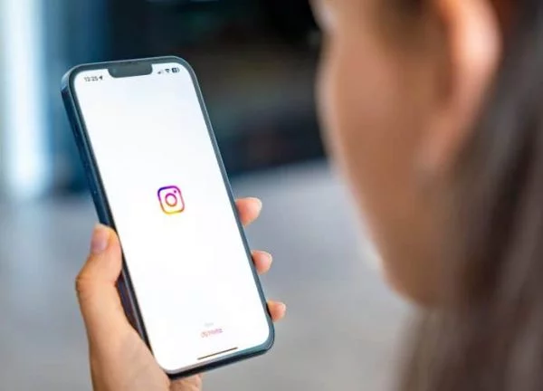 Instagram amplia restrições de conteúdo para adolescentes