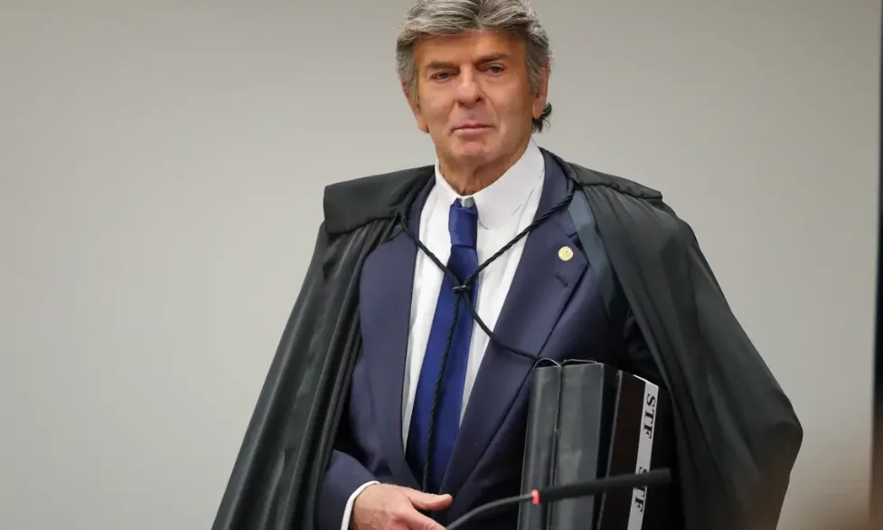 Fachin autoriza Fux a mudar para a Segunda Turma do STF