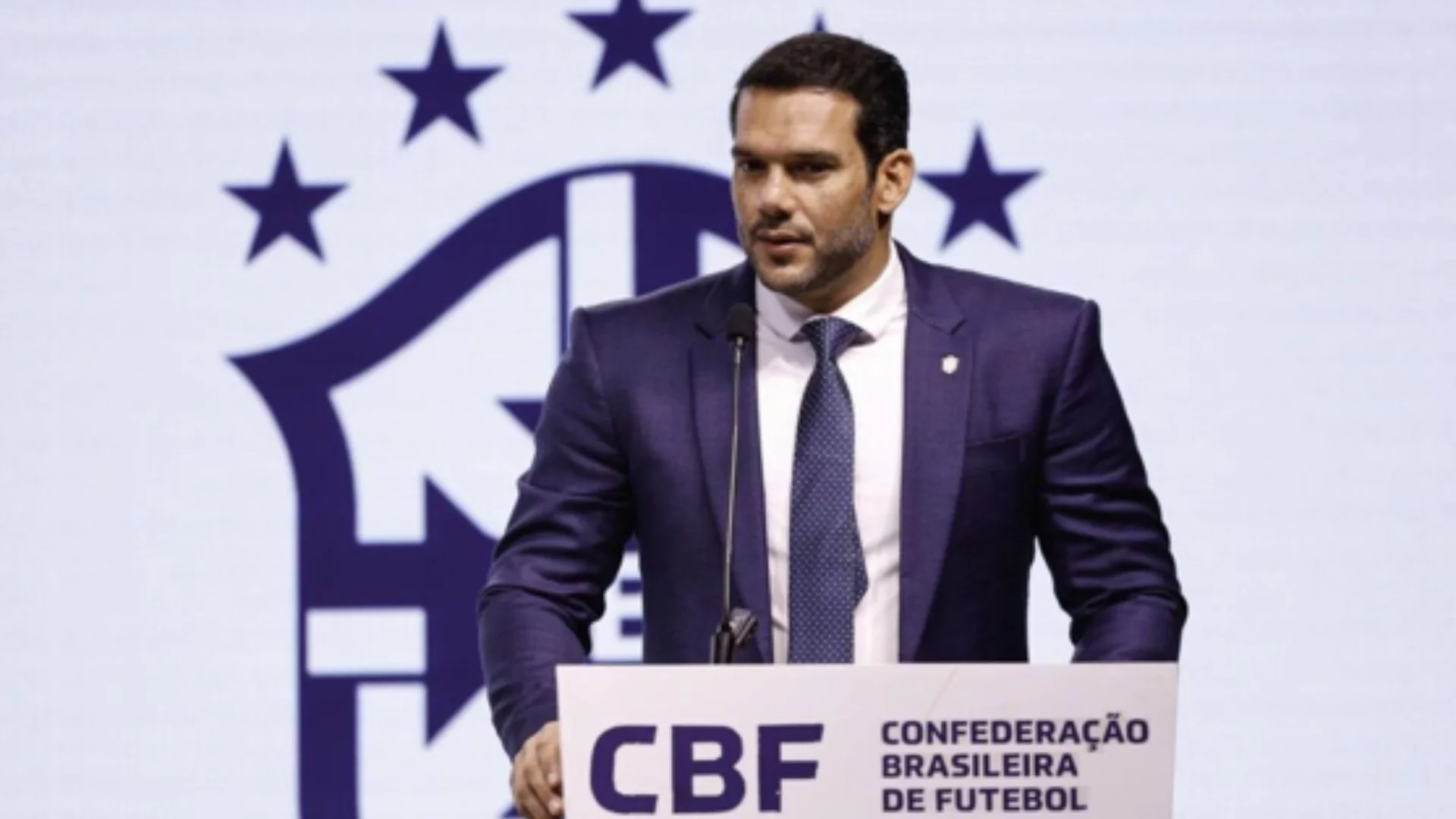 CBF anuncia novo calendário do futebol brasileiro para 2026