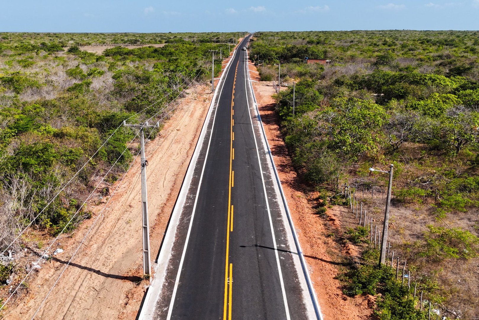 Entregue obra que liga os Lençóis ao Delta do Parnaíba