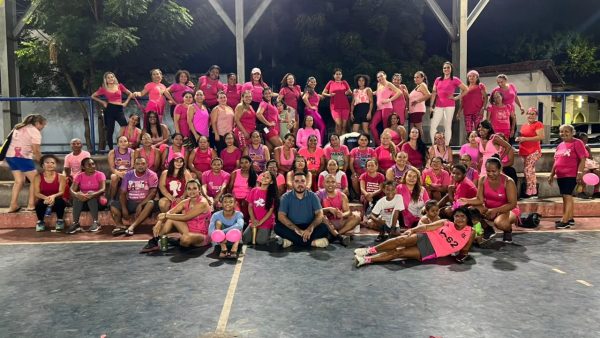 Fátima Araújo realiza aulão especial em alusão ao Outubro Rosa