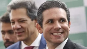 Governo busca aprovar pacote fiscal na Câmara