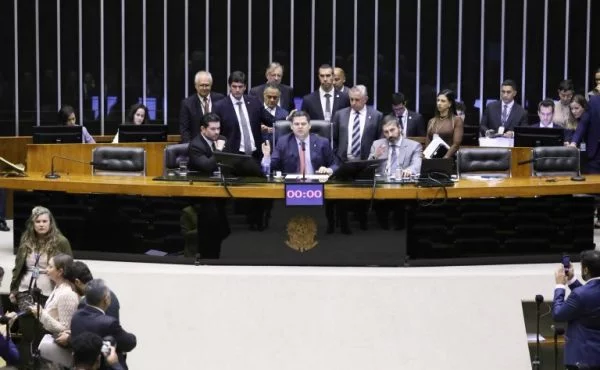 Congresso aprova isenção do IR sem prazo limitado