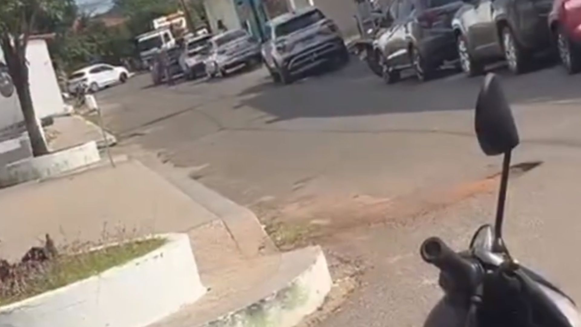 VÍDEO: Agência bancária é alvo de assalto em Arari