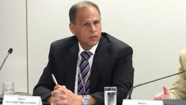 Ex-assessor de Moraes vira alvo de ação penal no STF