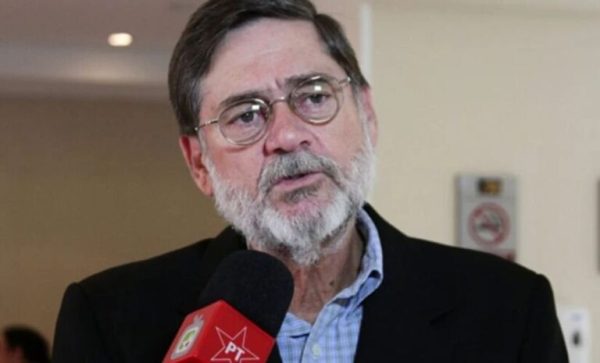 Filho em surto esfaqueia e mata ex-deputado estadual