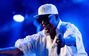 Cantor é liberado após exames cardíacos