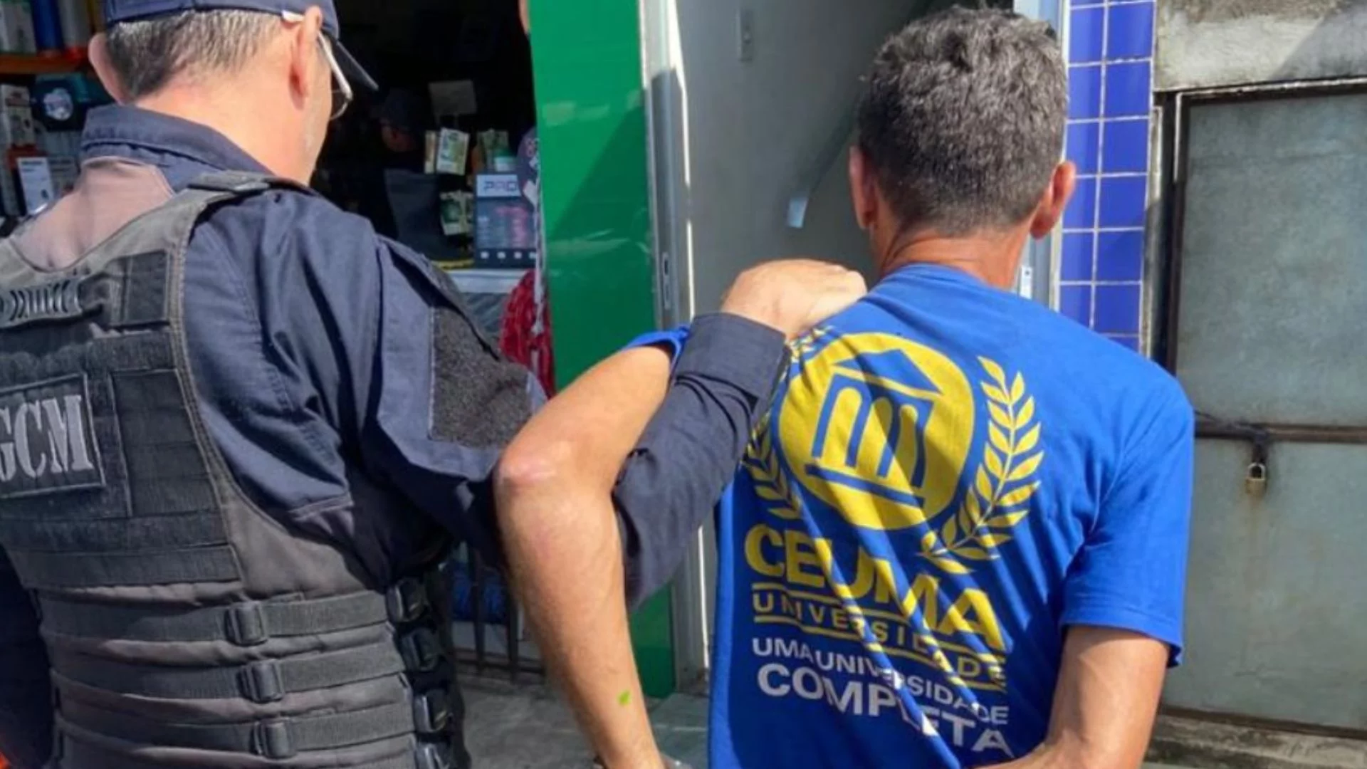 ÁUDIO: Homem é preso por furtos de motos na região da Baixada