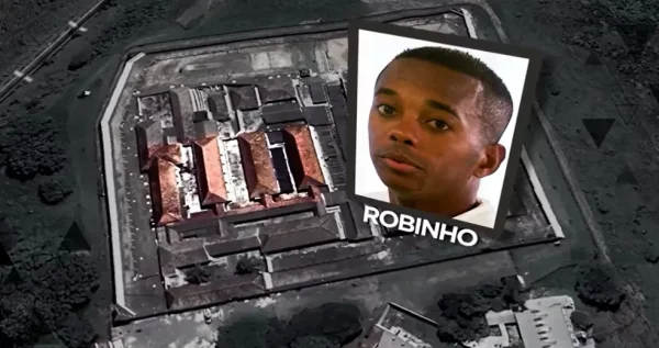 Ex-jogador Robinho muda de presídio