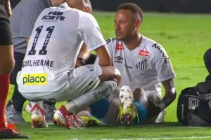 Santos avalia continuidade de Neymar