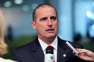 Investigação da PF e CGU envolve ex-ministro