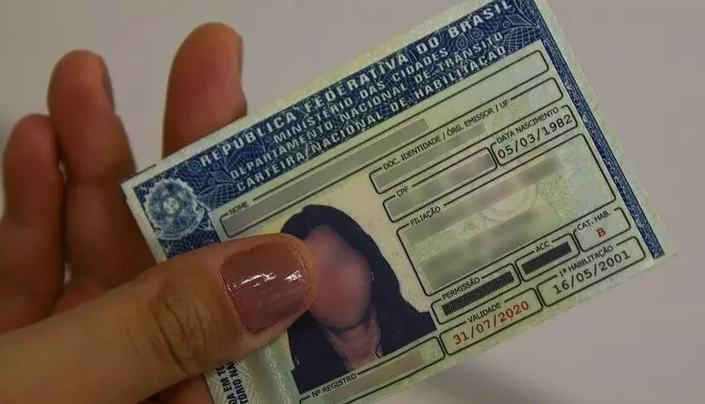 Exame toxicológico será obrigatório para motoristas de categorias A e B