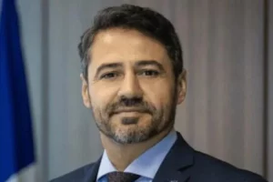 Ex-chefe da Receita Federal é demitido